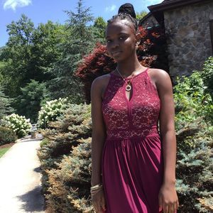 Meet your Posher, Isha